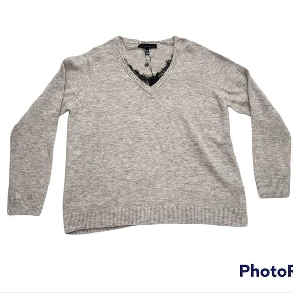 Vero Moda Ladies Size 2X Gray Black V-Neck Peekaboo Lace Sweater - Picture 1 of 7